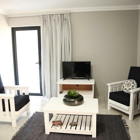 מוסל ביי Mari-Amor Self-Catering Apartments מראה חיצוני תמונה