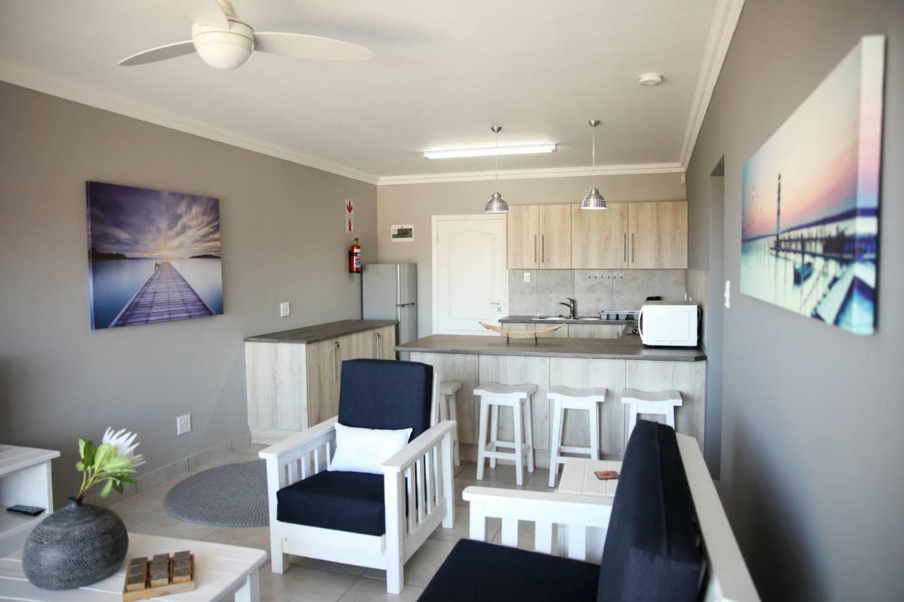 מוסל ביי Mari-Amor Self-Catering Apartments מראה חיצוני תמונה