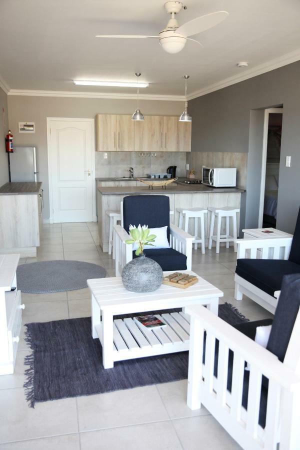 מוסל ביי Mari-Amor Self-Catering Apartments מראה חיצוני תמונה
