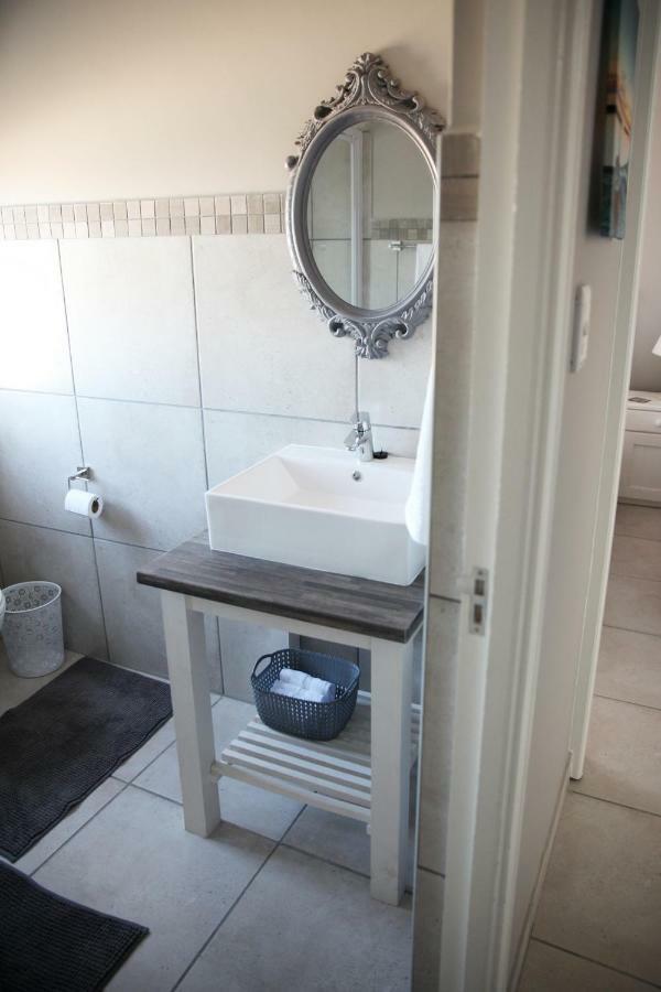 מוסל ביי Mari-Amor Self-Catering Apartments מראה חיצוני תמונה