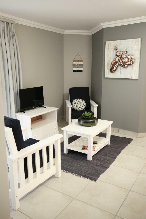 מוסל ביי Mari-Amor Self-Catering Apartments מראה חיצוני תמונה